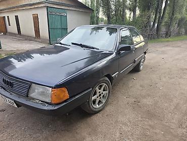 Audi 100: 1988 г., 2.3 л, Механика, Бензин, Седан