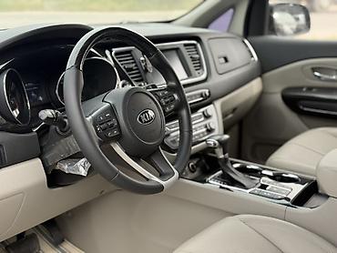 Kia: Kia Carnival: 2019 г., Минивэн — 7