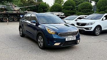 Kia: Kia Niro: 2018 г., 1.6 л, Автомат, Гибрид, Кроссовер at lalafo.kg — 1 Kia: Kia Niro: 2018 г., 1.6 л, Автомат, Гибрид, Кроссовер — 1