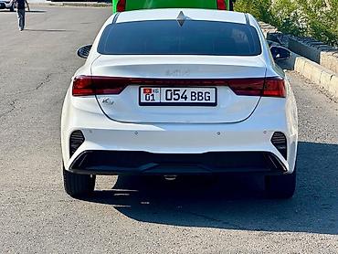 jeely coolray: Kia K3: 2021 г., 1.6 л, Вариатор, Бензин, Седан — 4