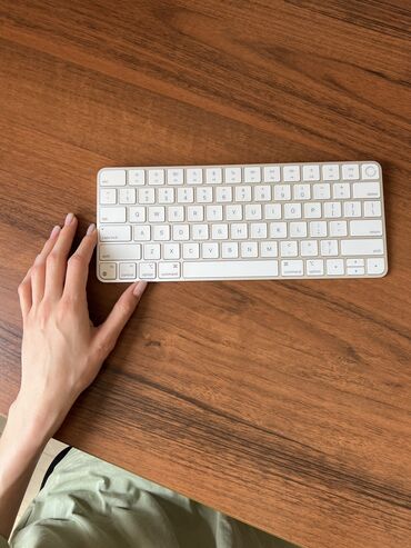 apple keyboard: Клавиатура, Apple, Bluetooth подключение