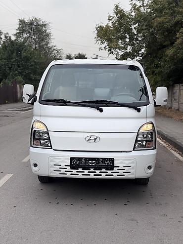 зарядник для авто: Легкий грузовик, Hyundai, Стандарт, 3 т, Б/у — 3