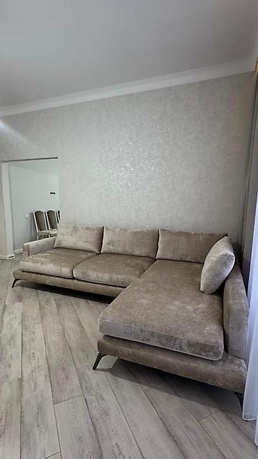 Угловые диваны: Угловой диван, C подушками — 6