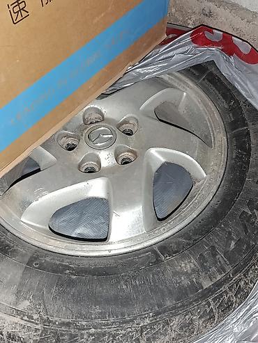 bmw 5 series 2004: Зимняя шина на диске - Размер: 215/70 R16 (маркировка на боковине). - — 4