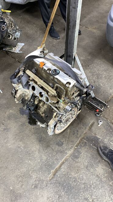 Двигатели, моторы и ГБЦ: Бензиновый мотор Honda 2004 г., 2 л, Б/у, Оригинал, Япония