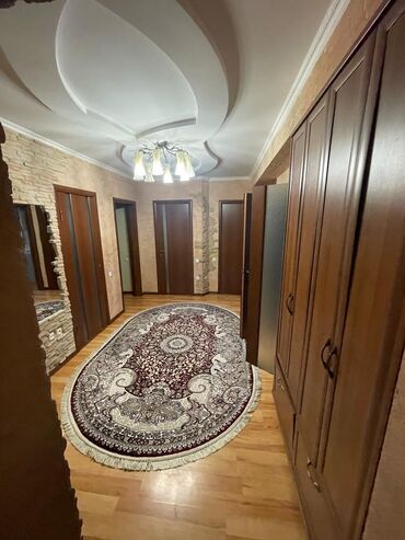 частный дом квартира: 3 комнаты, Собственник, Без подселения, С мебелью частично
