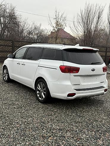 Kia: Kia Carnival: 2019 г., 2.2 л, Автомат, Дизель, Минивэн — 4