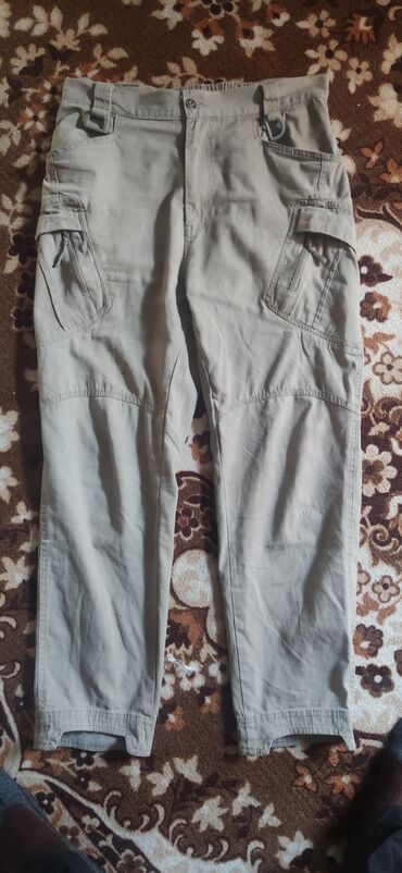 белые льняные брюки мужские: Брюки S (EU 36), L (EU 40)