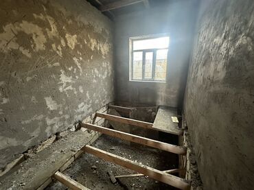 Həyət evləri və villaların satışı: 4 otaqlı, 120 kv. m, Kredit yoxdur, Təmirsiz — 8