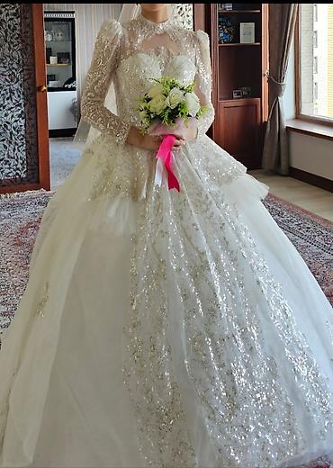 Свадебные платья: Продаю очень красивые свадебные платья новые и б/у ( выход 1 раз ) — 3