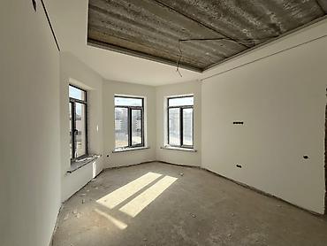Продажа домов: 6 комнат и более, 200 м², 4 соток, Бишкек, Рухий Мурас ж/м Агентство недвижимости — 9