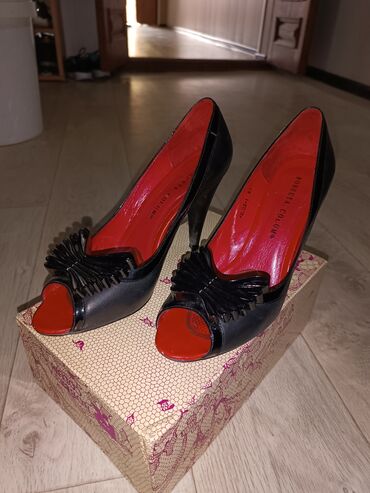 туфли размер 40: Туфли Roberto Cavalli, 40, цвет - Красный