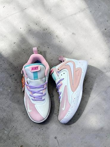 Кроссовки, 37, Nike, Новый, цвет - Розовый, Платная доставка, Самовывоз