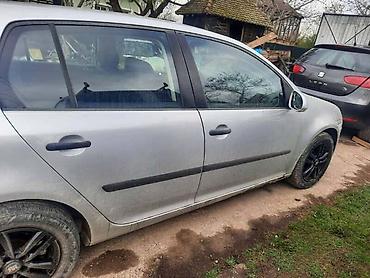 kombi 8 1: VOLKSWAGEN GOLF 5 - KOMPLETAN AUTO U DELOVIMA | Kompletan Golf 5 1.9 — 2