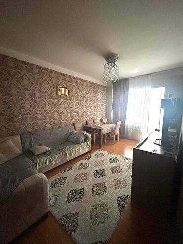 Uzunmüddətli kirayə mənzillər: Bakı, Köhnə Günəşli, 3 otaqlı, Köhnə tikili, 80 kv. m