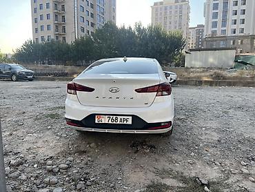 хюндай таракан: Hyundai Avante: 2019 г., Седан — 4