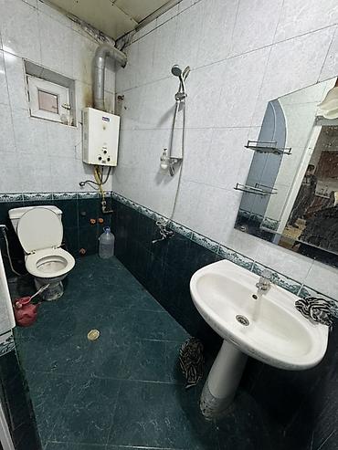 Uzunmüddətli kirayə evlər: Bileceride abide ve ag saraya yaxin heyet evi kiraye verilir. Evde her — 5