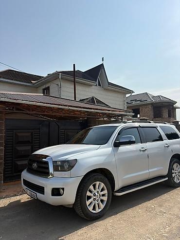 s 70: Услуга: аренда автомобилей Toyota с водителем Доступны автомобили — 5