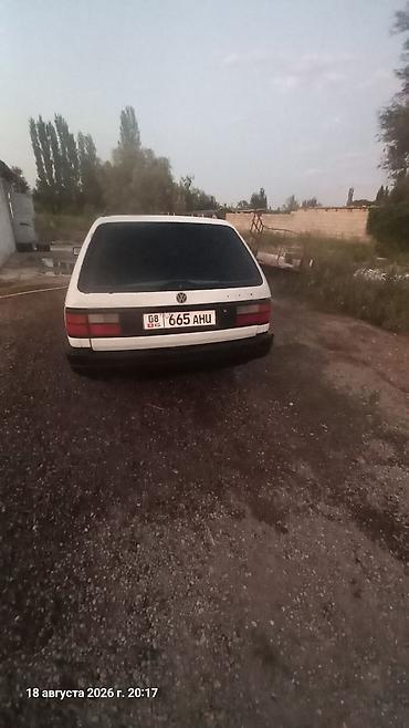 wv transporter: Volkswagen Passat Variant: 1990 г., Механика, Газ, Универсал — 4