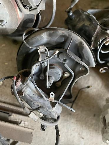 Ступицы: Передняя левая Ступица Б/у, Оригинал, Япония — 23