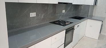 столешница для кухни: Mətbəx üçün kvars (kvars-kompozit) stolüstü və arxa panel həlli - — 5