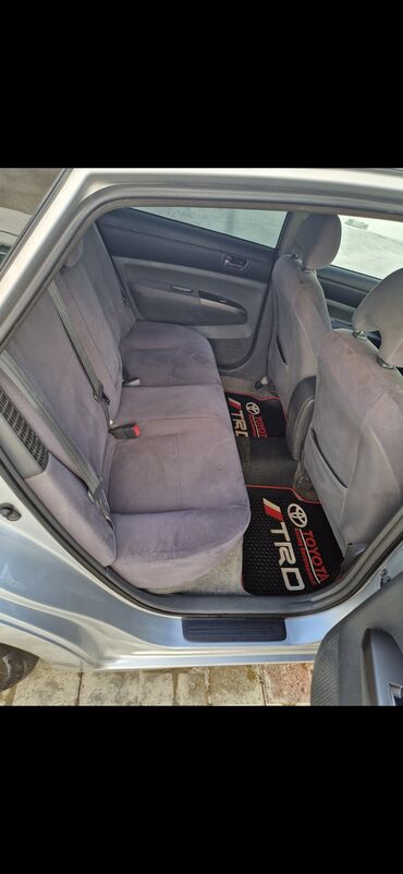 Toyota: Toyota Prius (2-ci nəsil) hibrid hatchback - Gümüşü rəng - 5 qapı, 5 — 7