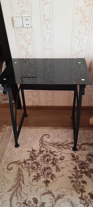komputer ekran şəkilləri yüklə: Kompüter masası, İşlənmiş, Açılmayan, Şüşə, Dördbucaq masa — 1