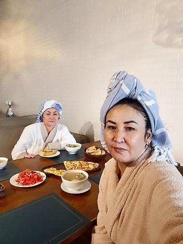 pro group: 3 комнаты, 103 м², Манас-Ата мкр., Элитка, 6 этаж, Свежий ремонт — 2