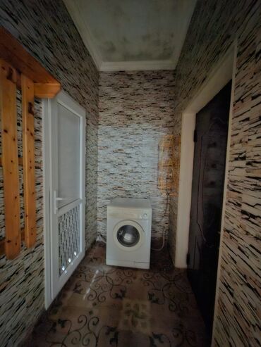 Uzunmüddətli kirayə mənzillər: 2 otaqlı mənzil – geniş və işıqlı plan Xüsusiyyətlər: - Aydın — 9