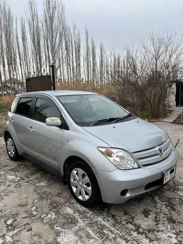 тайота секвойа: Toyota ist: 2003 г., 1.3 л, Автомат, Бензин, Хэтчбэк