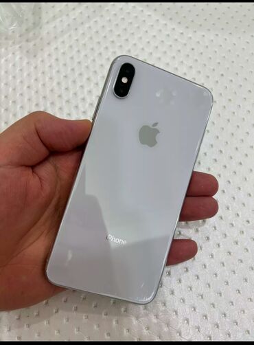 Apple iPhone: IPhone Xs Max, Б/у, 256 ГБ, Белый, Чехол, 75 %