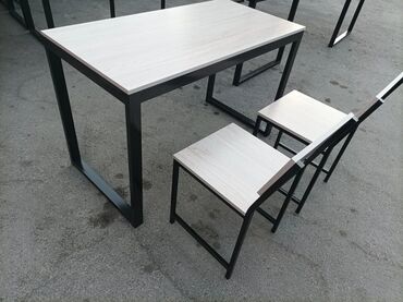 Кухонные столы и стулья: Кухонный стол и стул — 11