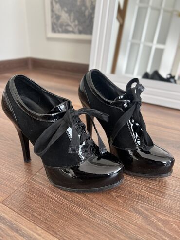 женская обувь размер 38: Ботинки и ботильоны 37, цвет - Черный