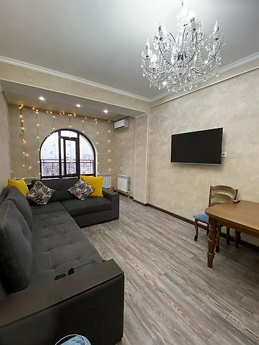 Посуточная аренда квартир: 1 комната, Душевая кабина, Постельное белье, Кондиционер — 3