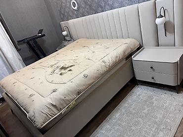 Ortopedik matrasla birgə satılır.Tək matras 800AZN ə alınmışdır -