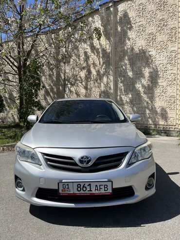 toyota corolla 2010: Toyota Corolla: 2011 г., 1.6 л, Автомат, Бензин, Седан
