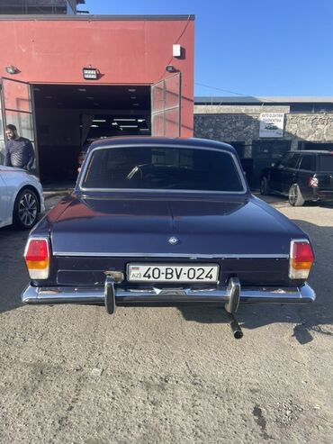 QAZ: QAZ 24 Volga: 2.4 l | 1982 il 200000 km Sedan — 1