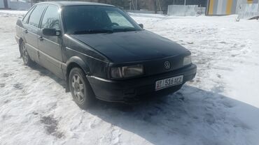 вента фол: Volkswagen Passat: 1989 г., 1.8 л, Механика, Бензин, Седан