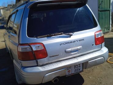 белый subaru: Subaru Ascent: 2001 г., 2 л, Автомат, Бензин