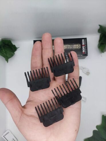 Trimmerlər və saç qırxan maşınlar: Saç qırxan maşın, Gemei, Yeni, Rayonlara çatdırılma, Ünvandan götürmə, Pulsuz çatdırılma — 8