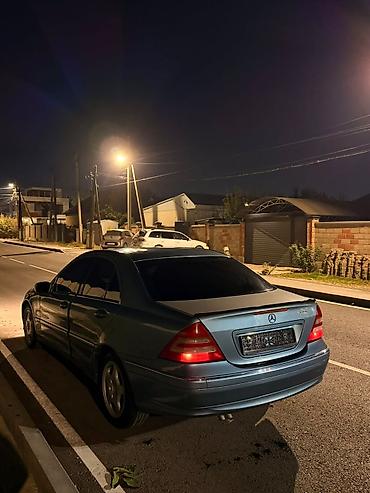 мотор на 211: Mercedes-Benz C-Class: 2002 г., 2 л, Механика, Бензин, Седан — 4