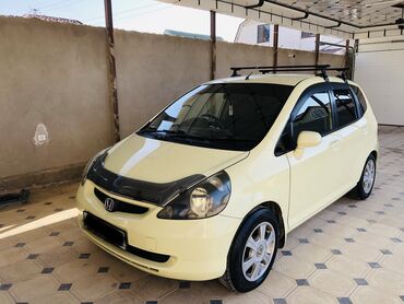 автомобиль жип: Honda Fit: 2003 г., 1.3 л, Вариатор, Бензин, Хетчбек