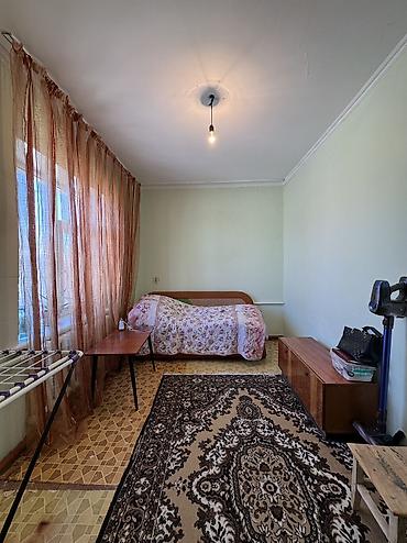 Продажа коттеджей и домов: ✨Продаётся дом в с. Сокулук✨ 🏡Характеристики: • Участок - 10 соток • at lalafo.kg — 10 Продажа коттеджей и домов: ✨Продаётся дом в с. Сокулук✨ 🏡Характеристики: • Участок - 10 соток • — 10