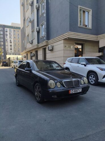 расрочкага машина алам: Mercedes-Benz E-Class: 2000 г., 2 л, Механика, Бензин, Седан