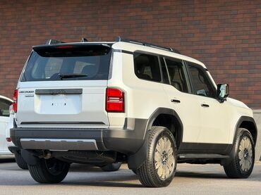 дополнительные приборы: Toyota Land Cruiser: 2025 г., 2.7 л, Автоматические, Бензин, Внедорожник