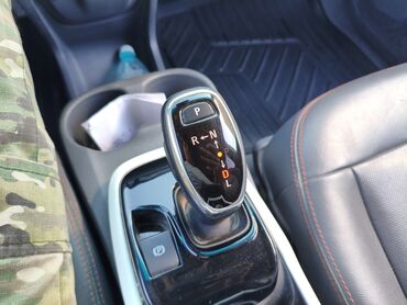 Chevrolet: Chevrolet Bolt: 2018 г., Автомат, Электромобиль, Хэтчбэк — 8