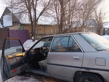 Mitsubishi: Mitsubishi Galant: 1986 г., 2 л, Механика, Бензин, Седан