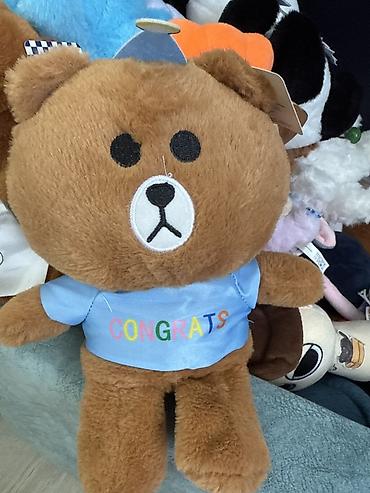 Игрушки: Мягкие игрушки — набор Описание: - Плюшевый котик-бродячка с багетом — 25