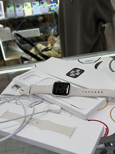 Apple Watch: 🍎 Apple Watch SE 2 — 40 мм, Starlight ⌚ Состояние — практически как — 2