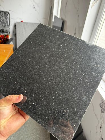 Фасадные гранитные плитки: Размер: Другой размер мм, Серый — 22